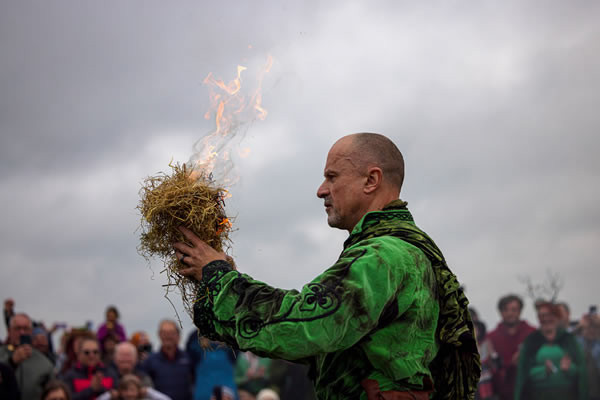 Beltane at Thornborough - Light the Beltane Fire!